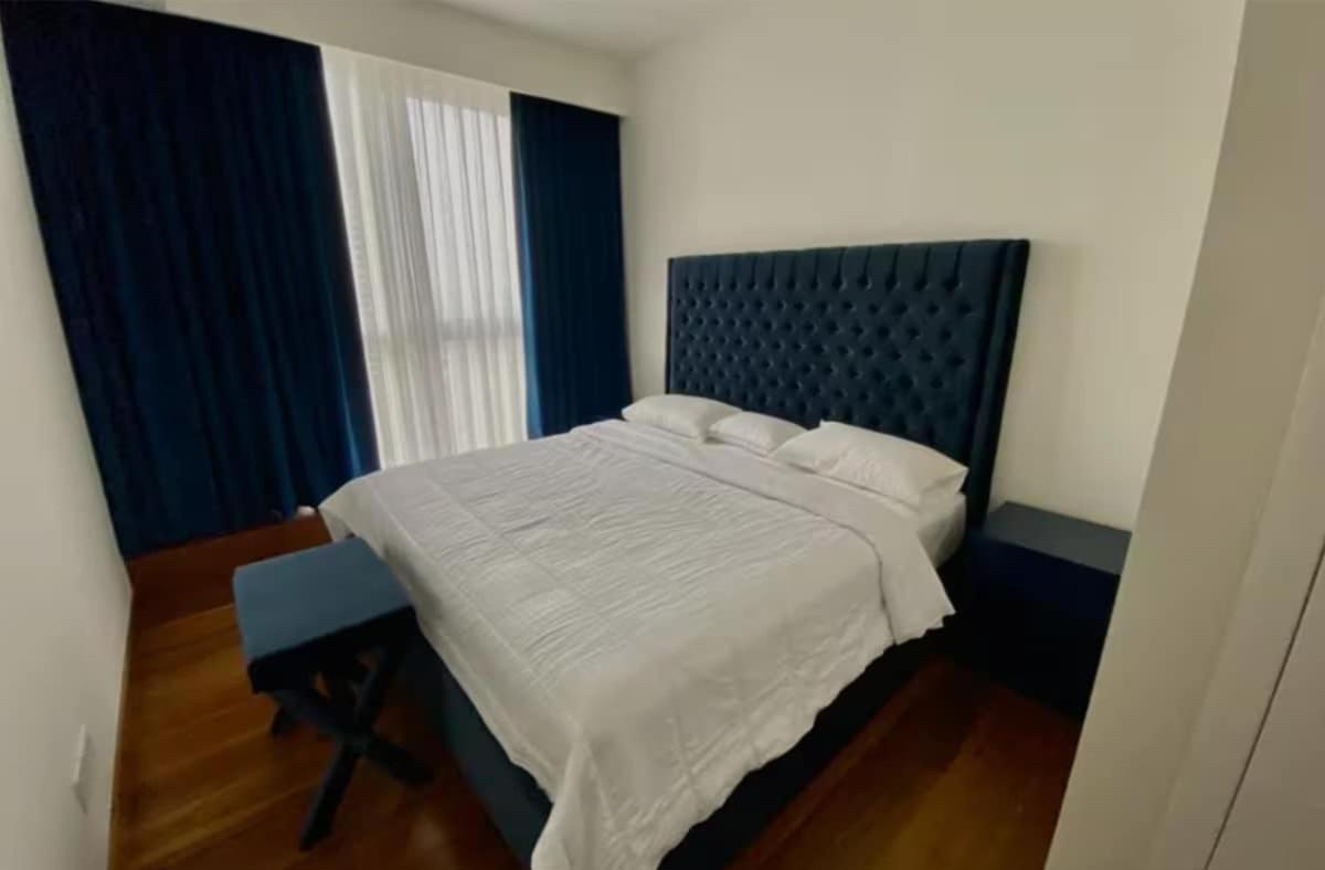 Two Bedroom Luxury In 2 Apartment