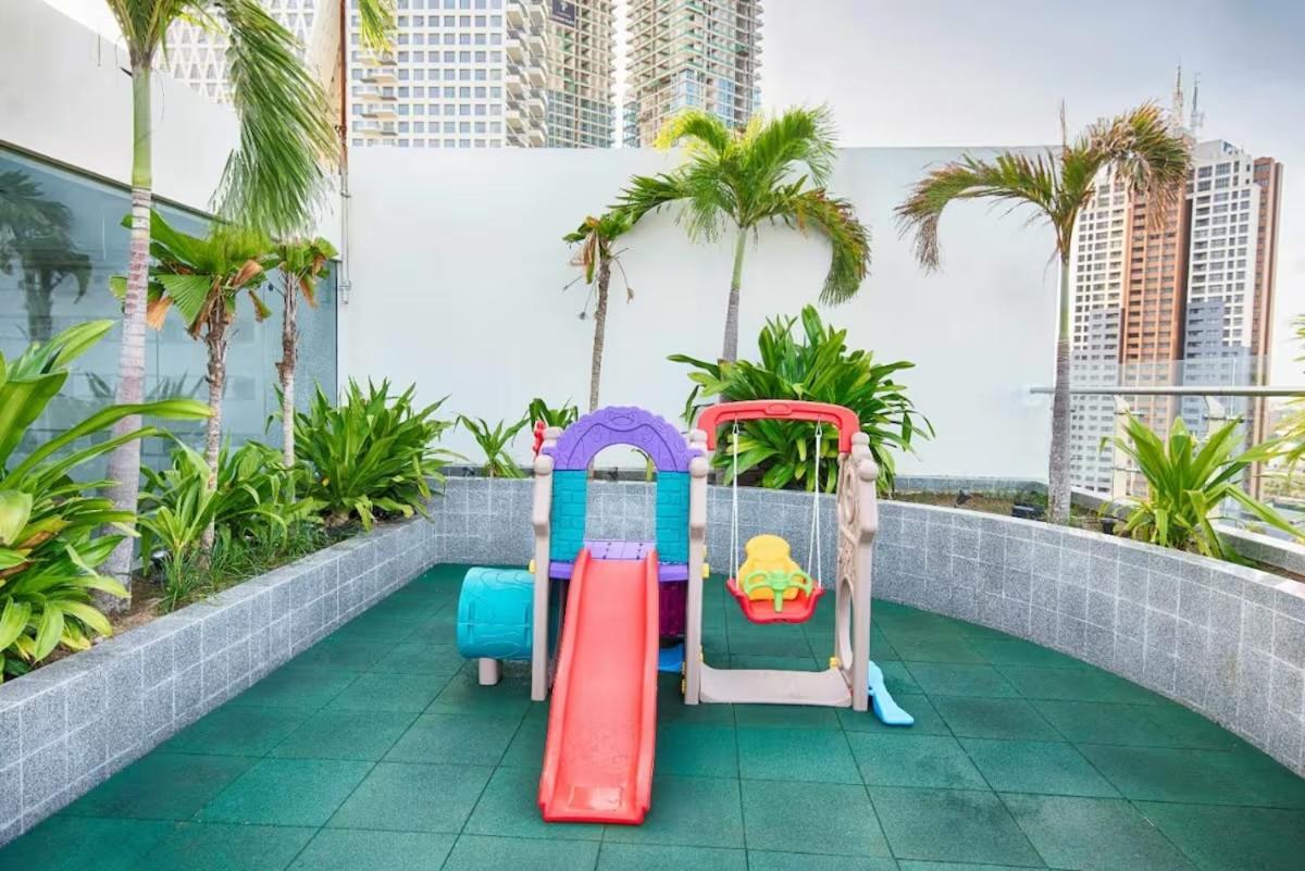 Two Bedroom Luxury In 2 Colombo
